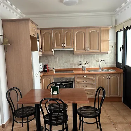 Vistas Al Mar 아파트 *